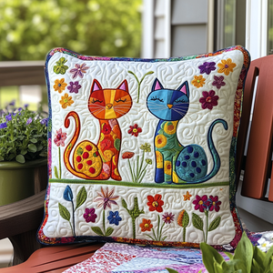 Artistic Cat-Themed Quilted Pillow Case NCU0PD613