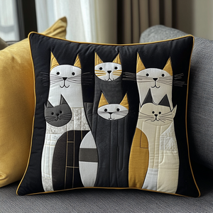 Cat Friends Portrait Quilted Pillow Case NCU0DV635