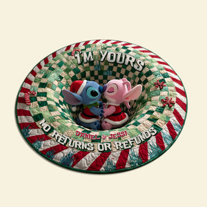 Kissing Alien Couple Round Mat - Personalized Christmas Gift For Couples 02NALU260925