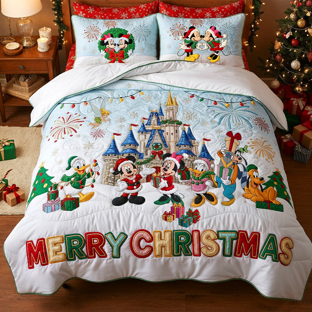 A Very Merry Christmas Quilt Bed Set, Personalized Christmas Gift 04qhtn241025