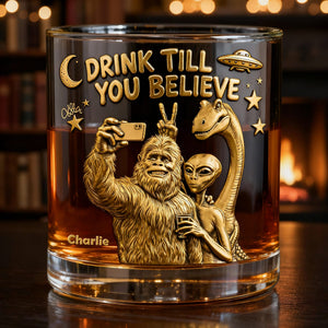 Fun Forest Giant & Friends Selfie Glass - Personalized Gifts For Drinking Lovers & Cryptid Creatures Enthusiasts 02QHLU011225