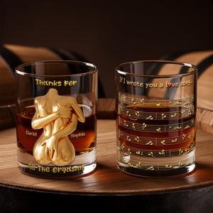 Sexy Hugging Couple Round Glass - Personalized Gifts For Couples 02NALU201125