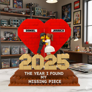 Kissing Couples Acrylic Plaque - Personalized Anniversary Gifts For Couples 01HYLU051125