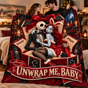 Spooky Naughty Couple Blanket - Personalized Christmas Gifts For Couples 05halu131026