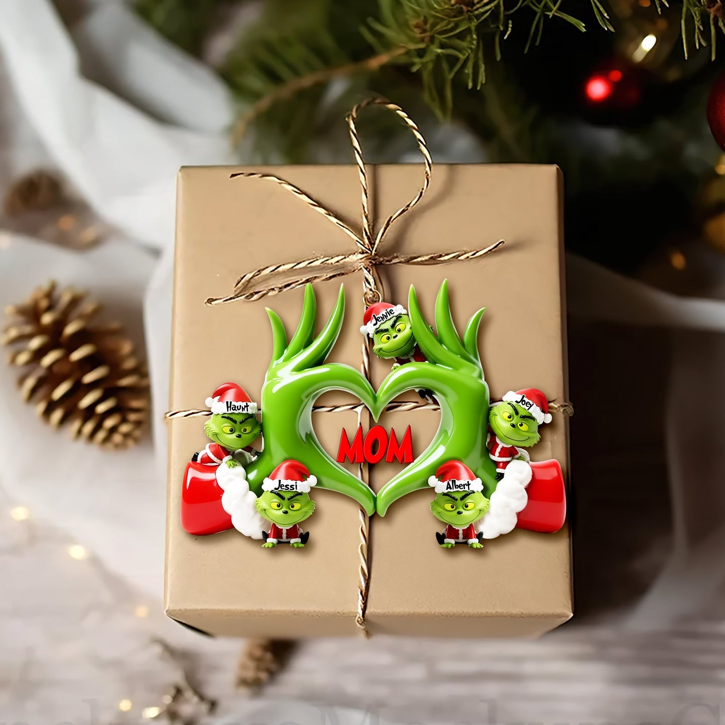 Fun Love Christmas Ornament - Personalized Gifts For Grandma & Other Family Members 02QHLU180925
