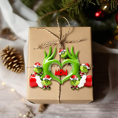 Fun Love Christmas Ornament - Personalized Gifts For Grandma & Other Family Members 02QHLU180925