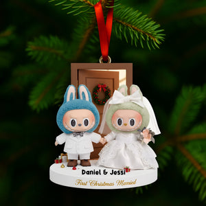 First Christmas Together Ornament - Personalized Gifts For Married Couples 01NALU081025