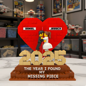 Kissing Couples Acrylic Plaque - Personalized Anniversary Gifts For Couples 01HYLU051125