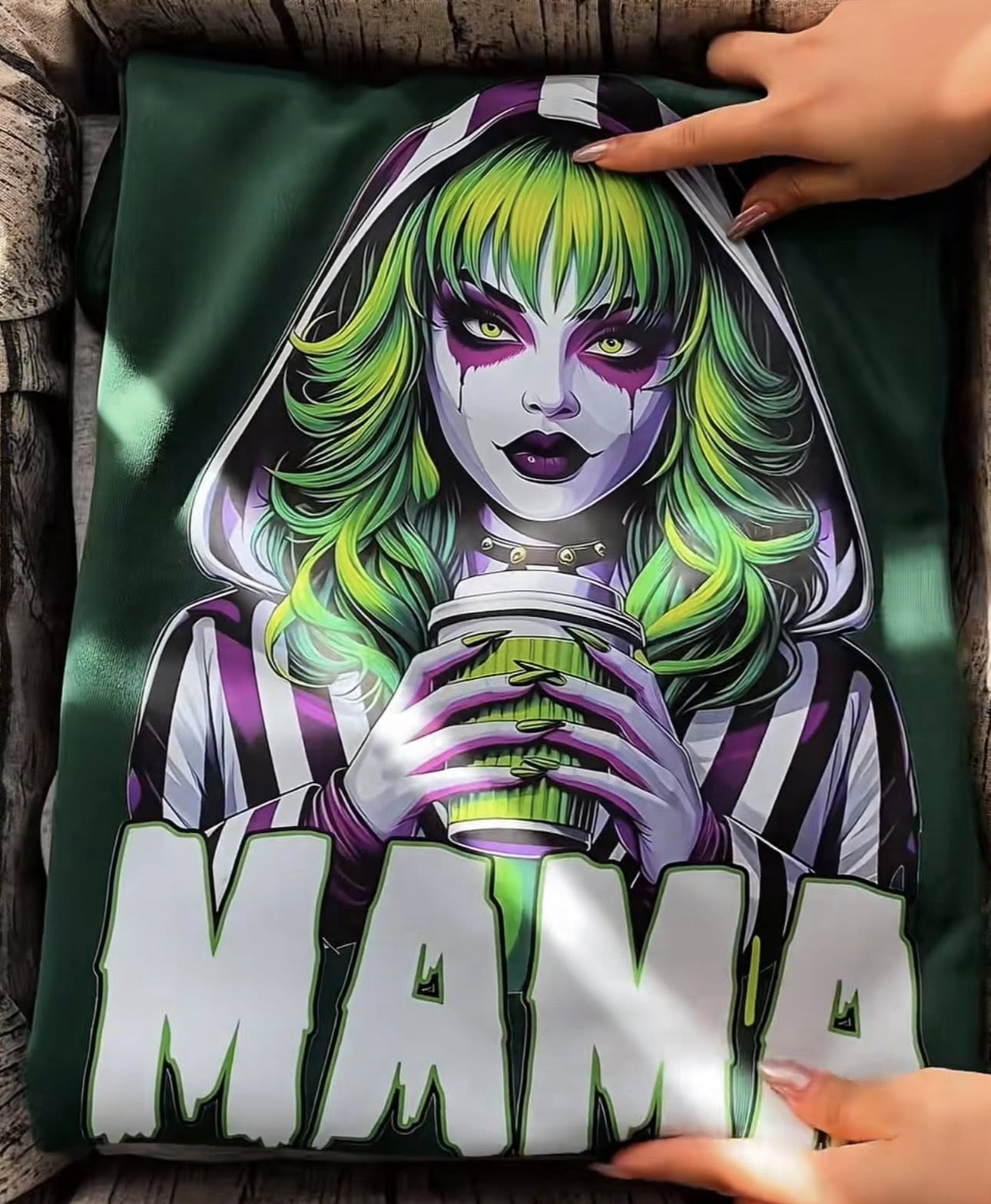 Haunted Mama Graphic Shirt Bundle – Spooky Gift For Mom 110laxx180725-Homacus