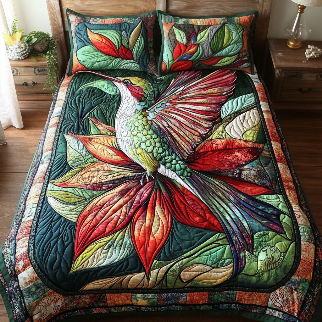 Bloom and Hover 3-Piece Quilted Bedding Set NCU0PT3601