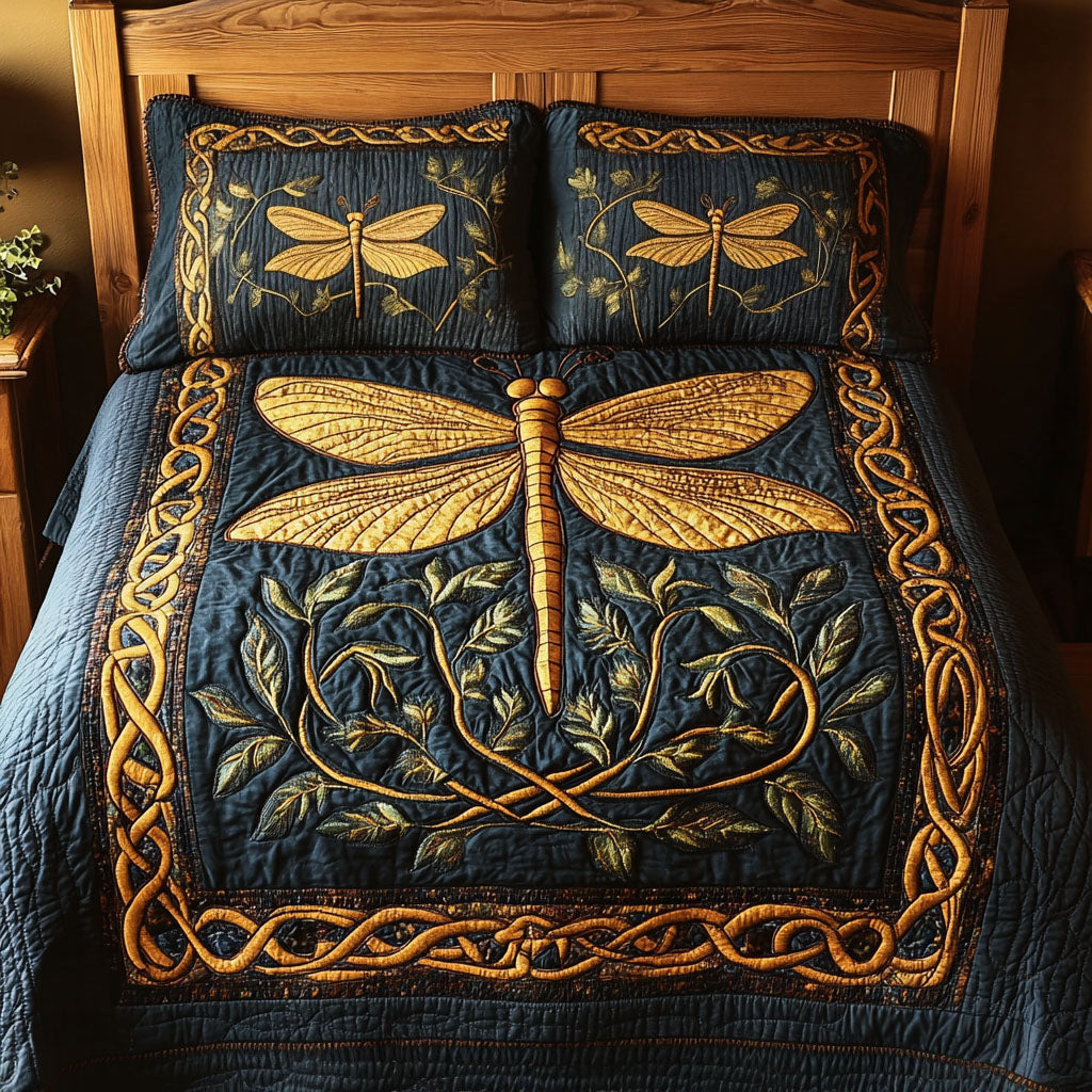 Celtic Wings 3-Piece Quilted Bedding Set NCU0PT3211
