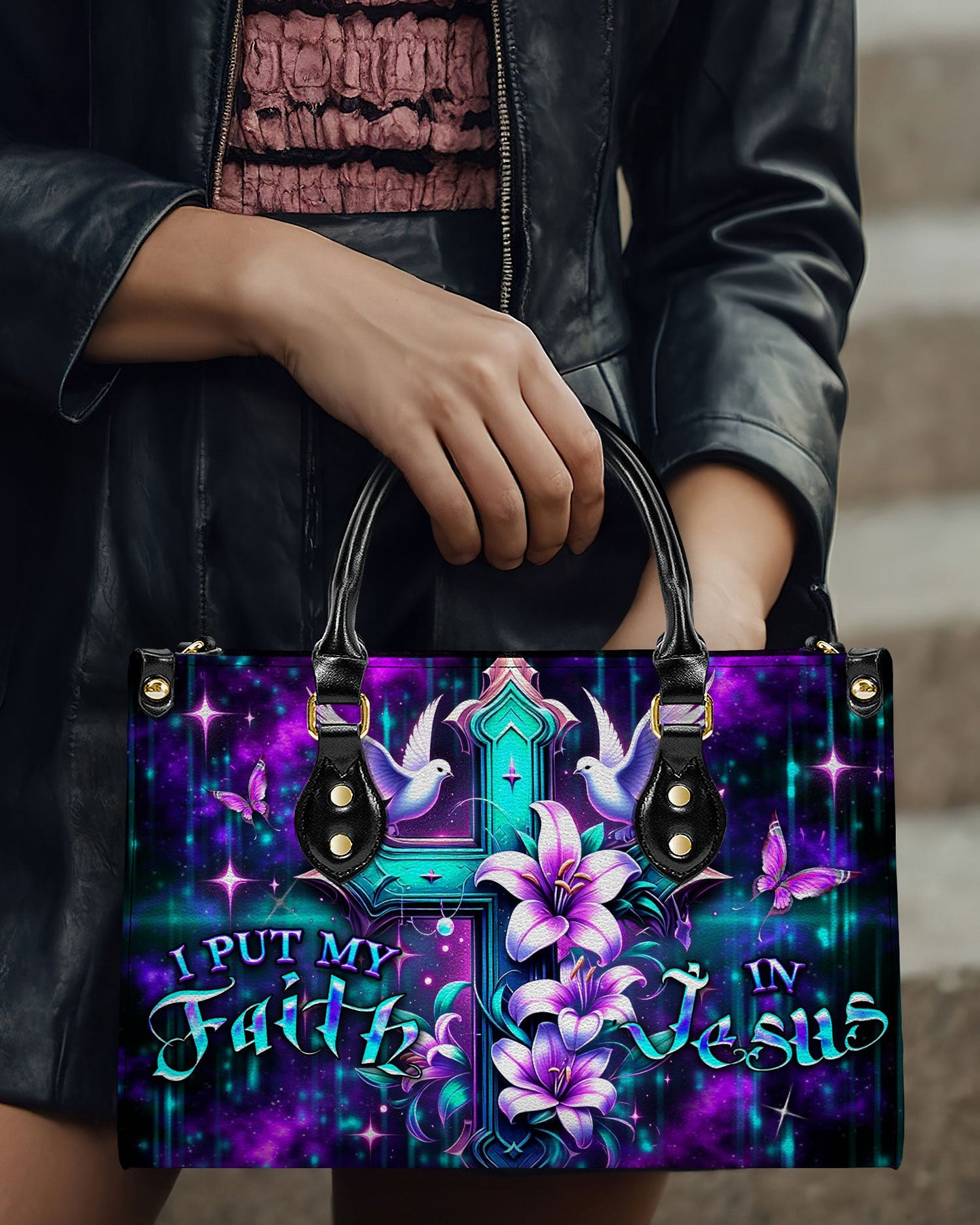 I Put My Faith In Jesus Leather Bag 02acxn160425