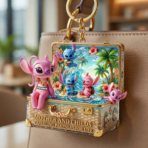 Cute Traveling Mom Keychain - Personalized Gifts For Moms 01PATI130426