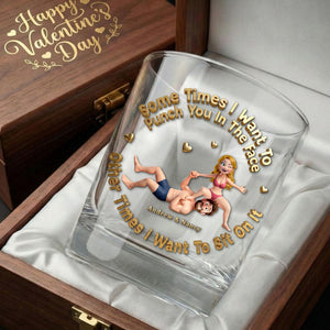 Fun Stacked Couple Round Glass, Personalized Gifts For Drinking Couple 02QHTI230126