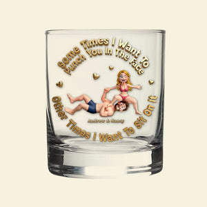 Fun Stacked Couple Round Glass, Personalized Gifts For Drinking Couple 02QHTI230126
