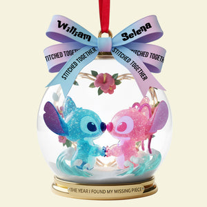 Cute Alien Couple Ornament, Personalized Gifts For Couple 07QHLU300925